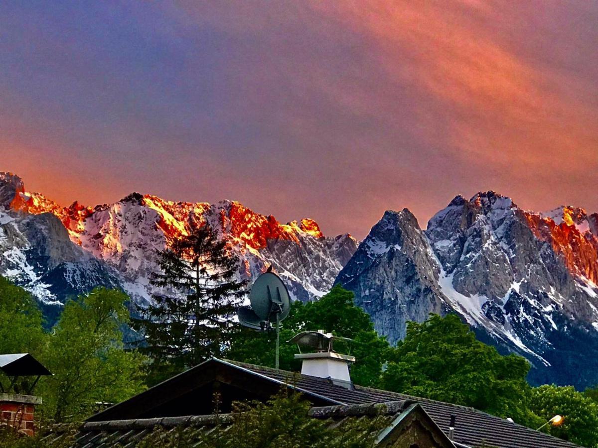 Appartamento Landhaus Alpenblick Garmisch-Partenkirchen Esterno foto