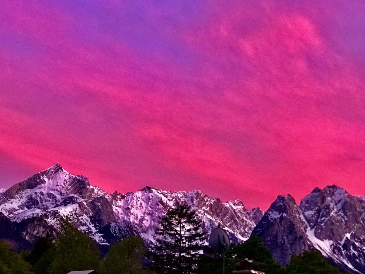 Appartamento Landhaus Alpenblick Garmisch-Partenkirchen Esterno foto